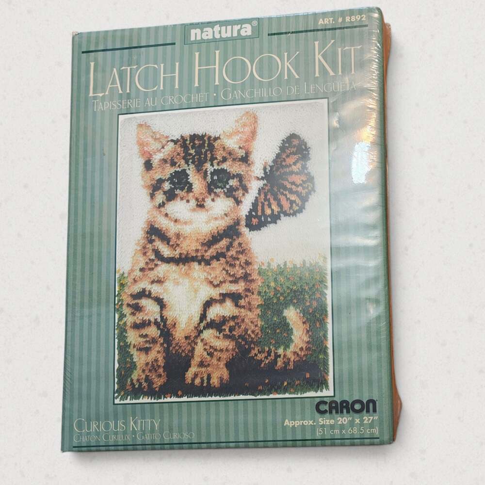 Caron Latch Hook Kit Natura Curious Kitty Cat Wall Hanging Rug Art R892 20x27"
